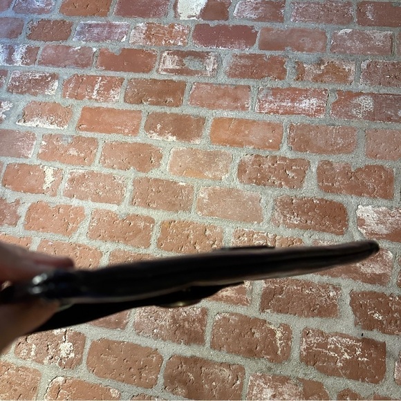 Kirna Zabete Large Clutch Wristlet • Black Patent • Red Rhinestone Kiss Lips - Picture 13 of 14